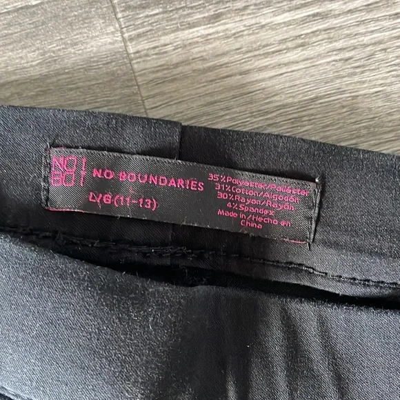 2 Pair 1-black 1-burgundy No Boundaries Size L (11-13)$20!BOTH Good Condition - Picture 4 of 5